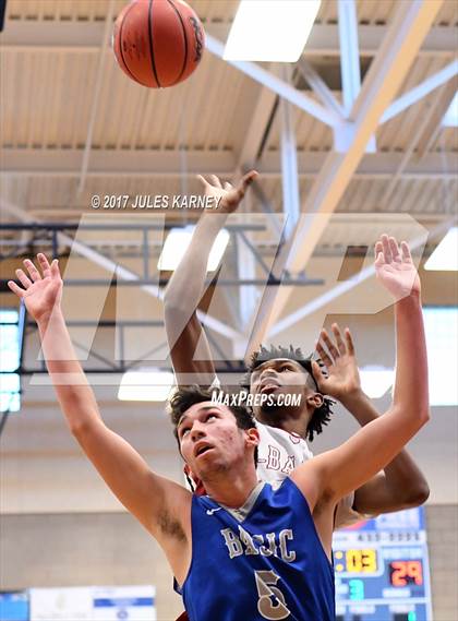 Thumbnail 2 in Basic vs. Desert Oasis (Tri-State Holiday Invitational) photogallery.