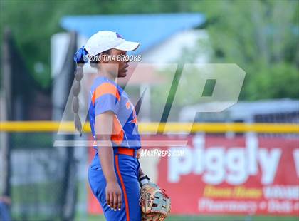 Thumbnail 3 in Randleman @ Richlands (NCHSAA 2A 1st Round Playoff) photogallery.
