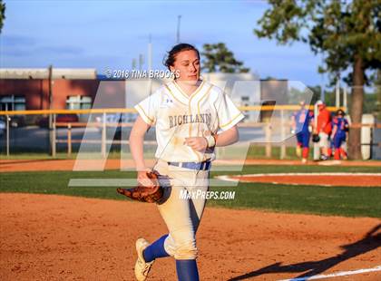 Thumbnail 2 in Randleman @ Richlands (NCHSAA 2A 1st Round Playoff) photogallery.