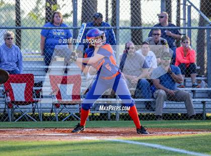 Thumbnail 2 in Randleman @ Richlands (NCHSAA 2A 1st Round Playoff) photogallery.