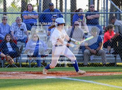 Thumbnail 2 in Randleman @ Richlands (NCHSAA 2A 1st Round Playoff) photogallery.