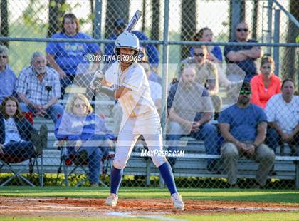 Thumbnail 2 in Randleman @ Richlands (NCHSAA 2A 1st Round Playoff) photogallery.