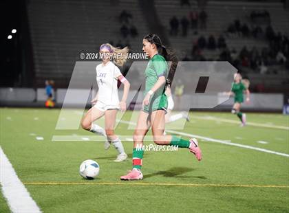 Thumbnail 1 in Woodinville vs Lake Stevens (WIAA 4A Final) photogallery.