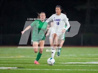 Thumbnail 2 in Woodinville vs Lake Stevens (WIAA 4A Final) photogallery.