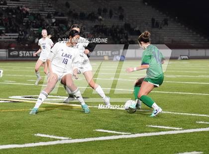 Thumbnail 3 in Woodinville vs Lake Stevens (WIAA 4A Final) photogallery.