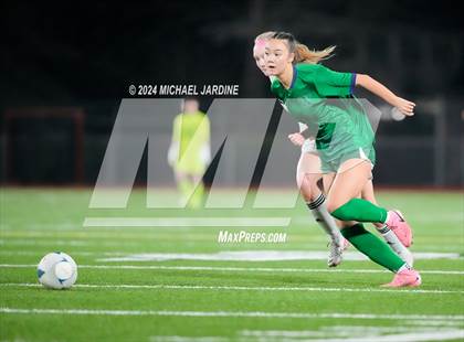 Thumbnail 3 in Woodinville vs Lake Stevens (WIAA 4A Final) photogallery.