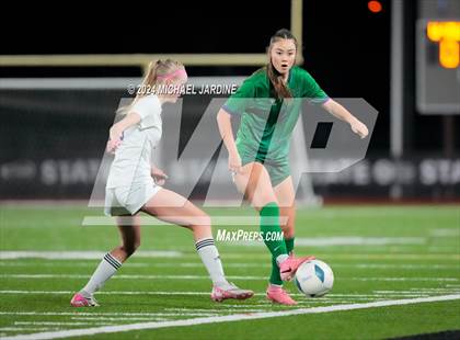 Thumbnail 2 in Woodinville vs Lake Stevens (WIAA 4A Final) photogallery.