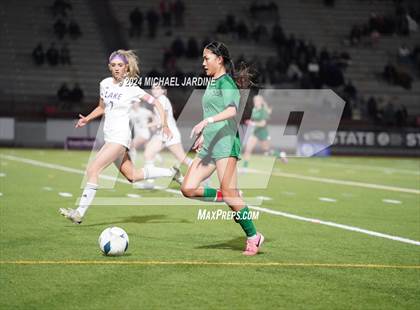 Thumbnail 3 in Woodinville vs Lake Stevens (WIAA 4A Final) photogallery.