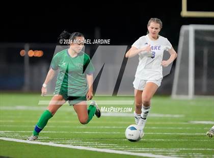 Thumbnail 2 in Woodinville vs Lake Stevens (WIAA 4A Final) photogallery.