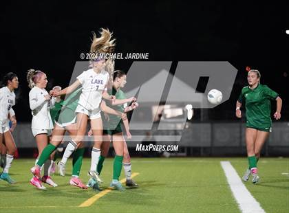 Thumbnail 3 in Woodinville vs Lake Stevens (WIAA 4A Final) photogallery.