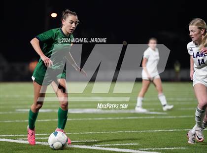Thumbnail 2 in Woodinville vs Lake Stevens (WIAA 4A Final) photogallery.