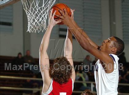 Thumbnail 3 in Galt vs. Sacramento (St. Hope Holiday Classic) photogallery.