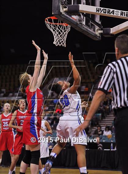 Thumbnail 2 in Highlands Ranch vs. Cherry Creek (CHSAA 5A Great 8) photogallery.