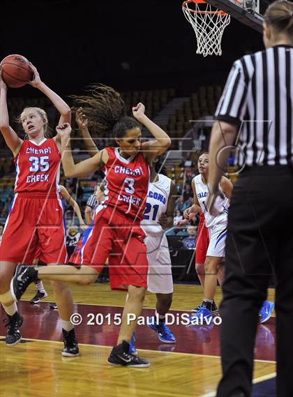 Thumbnail 2 in Highlands Ranch vs. Cherry Creek (CHSAA 5A Great 8) photogallery.