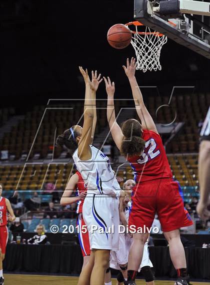 Thumbnail 1 in Highlands Ranch vs. Cherry Creek (CHSAA 5A Great 8) photogallery.