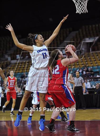 Thumbnail 3 in Highlands Ranch vs. Cherry Creek (CHSAA 5A Great 8) photogallery.