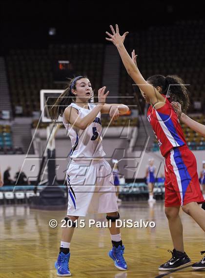 Thumbnail 1 in Highlands Ranch vs. Cherry Creek (CHSAA 5A Great 8) photogallery.