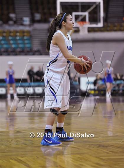Thumbnail 3 in Highlands Ranch vs. Cherry Creek (CHSAA 5A Great 8) photogallery.