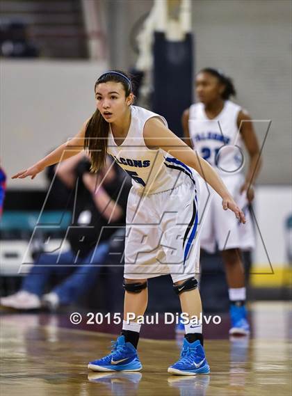 Thumbnail 3 in Highlands Ranch vs. Cherry Creek (CHSAA 5A Great 8) photogallery.