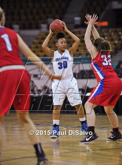 Thumbnail 2 in Highlands Ranch vs. Cherry Creek (CHSAA 5A Great 8) photogallery.