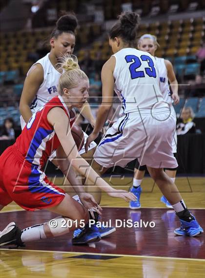Thumbnail 2 in Highlands Ranch vs. Cherry Creek (CHSAA 5A Great 8) photogallery.