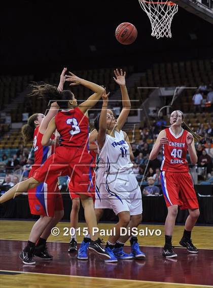 Thumbnail 1 in Highlands Ranch vs. Cherry Creek (CHSAA 5A Great 8) photogallery.