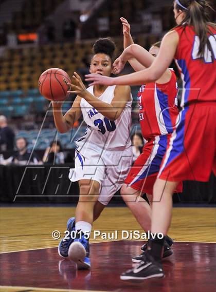 Thumbnail 3 in Highlands Ranch vs. Cherry Creek (CHSAA 5A Great 8) photogallery.
