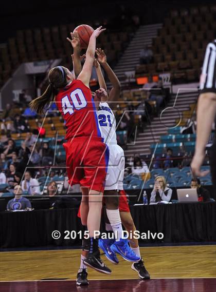 Thumbnail 2 in Highlands Ranch vs. Cherry Creek (CHSAA 5A Great 8) photogallery.