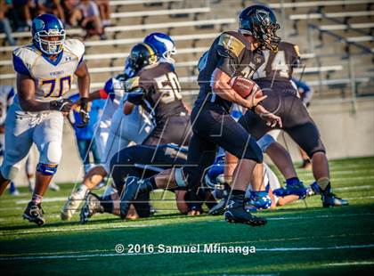 Thumbnail 2 in Omaha North @ Lincoln Southeast photogallery.