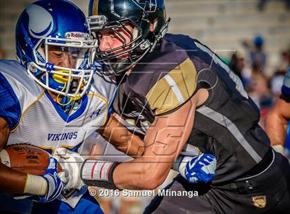 Thumbnail 3 in Omaha North @ Lincoln Southeast photogallery.