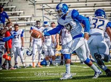 Thumbnail 3 in Omaha North @ Lincoln Southeast photogallery.