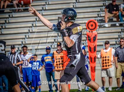 Thumbnail 2 in Omaha North @ Lincoln Southeast photogallery.