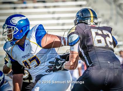 Thumbnail 1 in Omaha North @ Lincoln Southeast photogallery.