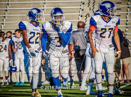 Thumbnail 3 in Omaha North @ Lincoln Southeast photogallery.