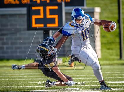 Thumbnail 1 in Omaha North @ Lincoln Southeast photogallery.