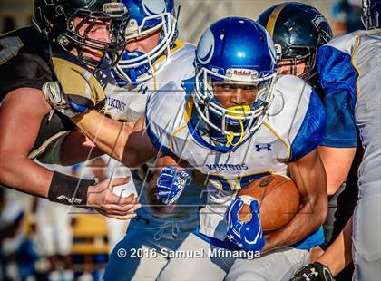 Thumbnail 2 in Omaha North @ Lincoln Southeast photogallery.