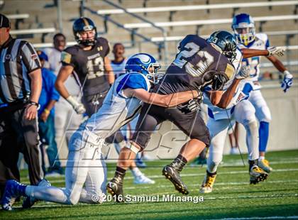 Thumbnail 2 in Omaha North @ Lincoln Southeast photogallery.
