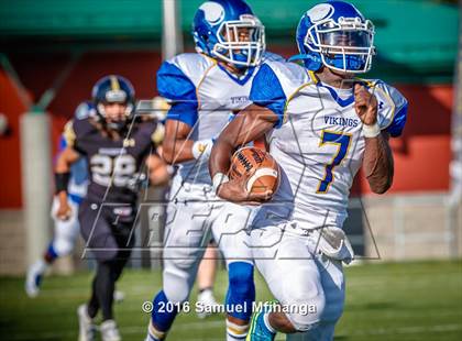 Thumbnail 2 in Omaha North @ Lincoln Southeast photogallery.