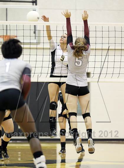 Thumbnail 2 in Ennis @ Crandall photogallery.