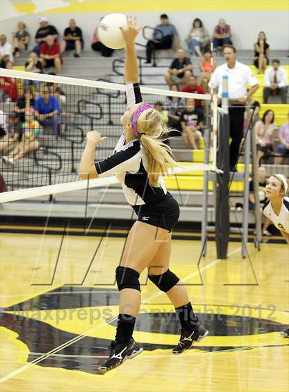 Thumbnail 1 in Ennis @ Crandall photogallery.