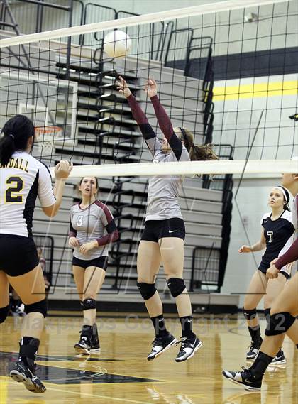 Thumbnail 1 in Ennis @ Crandall photogallery.