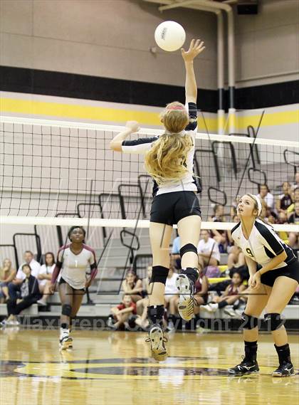 Thumbnail 1 in Ennis @ Crandall photogallery.