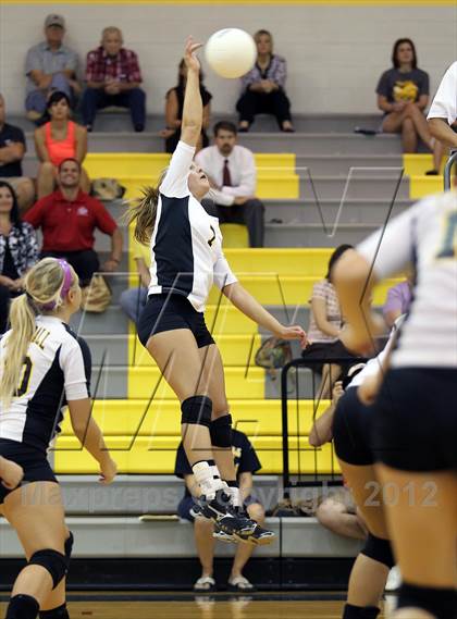 Thumbnail 2 in Ennis @ Crandall photogallery.