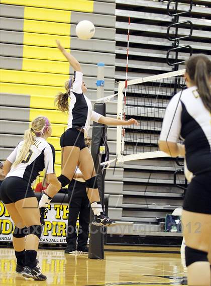 Thumbnail 3 in Ennis @ Crandall photogallery.
