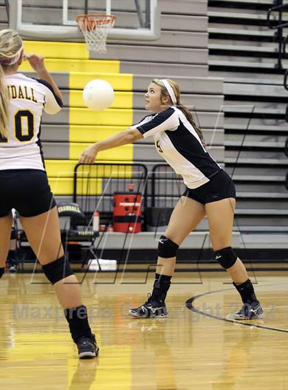 Thumbnail 1 in Ennis @ Crandall photogallery.