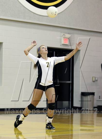Thumbnail 2 in Ennis @ Crandall photogallery.