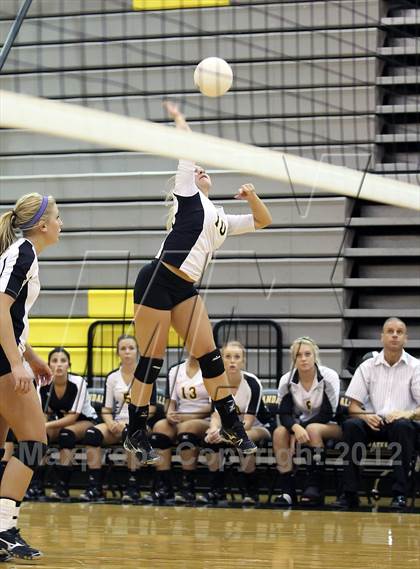 Thumbnail 2 in Ennis @ Crandall photogallery.