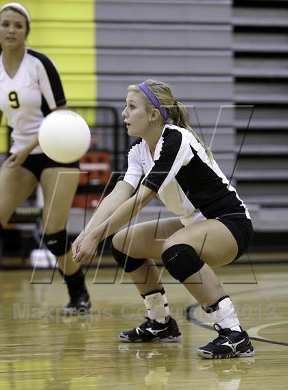 Thumbnail 3 in Ennis @ Crandall photogallery.