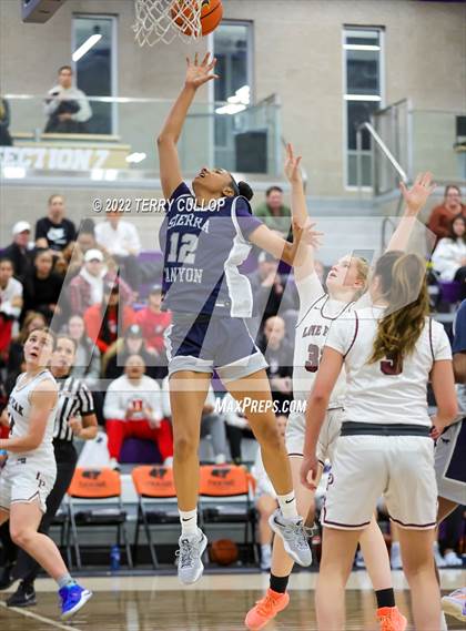 Thumbnail 2 in Lone Peak vs. Sierra Canyon (Utah Holiday Hoopfest) photogallery.
