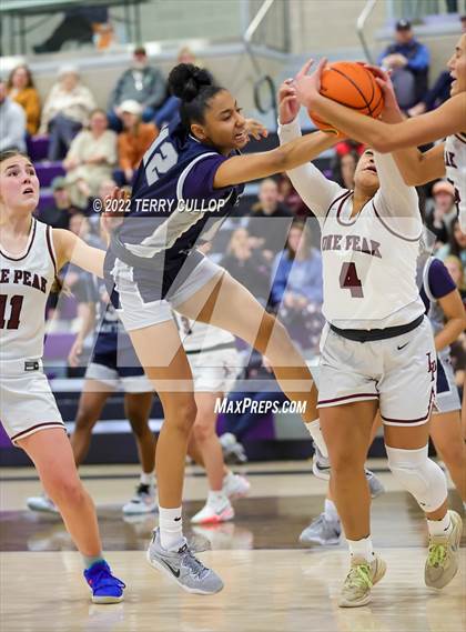 Thumbnail 2 in Lone Peak vs. Sierra Canyon (Utah Holiday Hoopfest) photogallery.